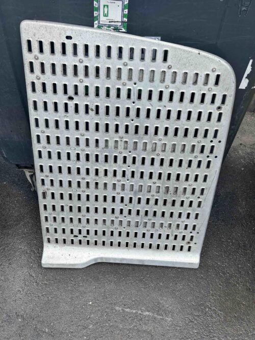 DAF XF106 STANDART STUPAČKA PRAVÁ